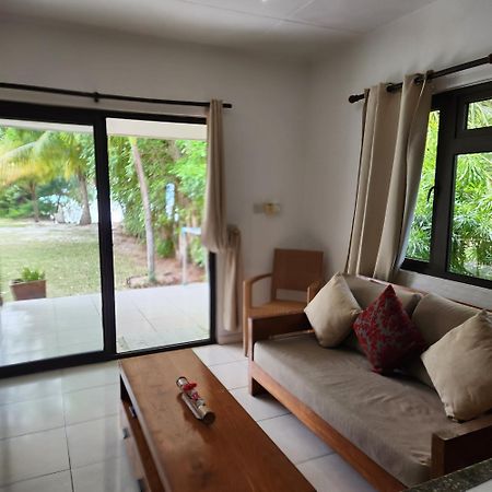 Surf Tropical Villa Takamaka Cerf Island Exterior foto