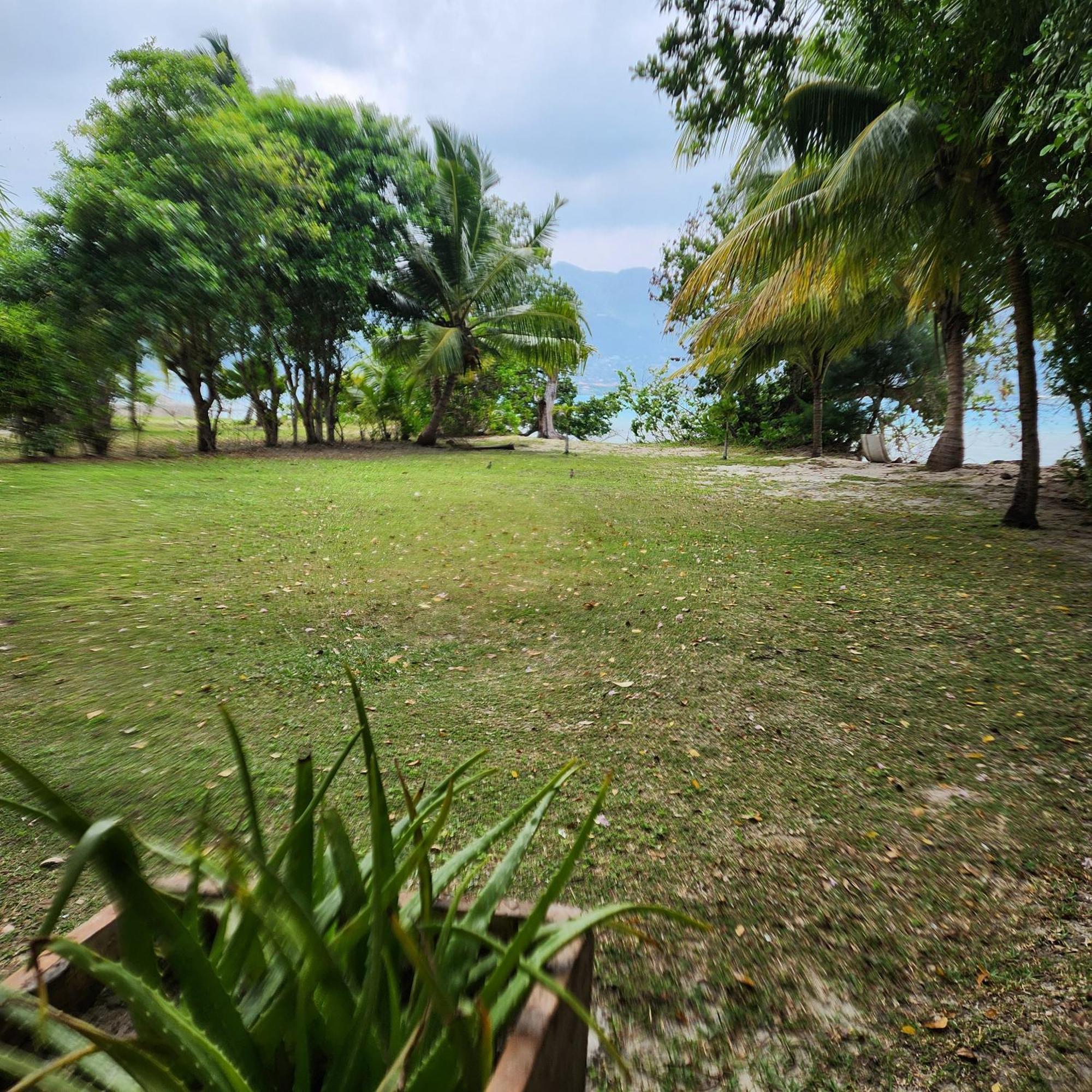 Surf Tropical Villa Takamaka Cerf Island Exterior foto